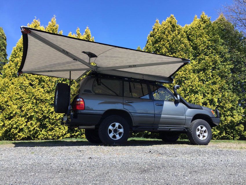 Alu Cab 270° awning  with brackets