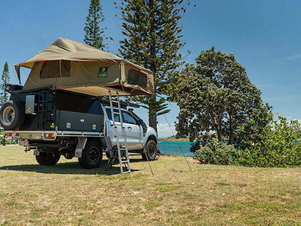 Howling Moon Stargazer Rooftop Tent - Image 2